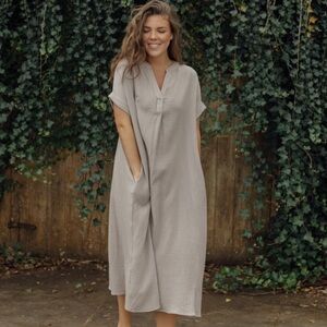 Neuflora Parkside Flowy Cottagecore Dress with Pockets Size Small